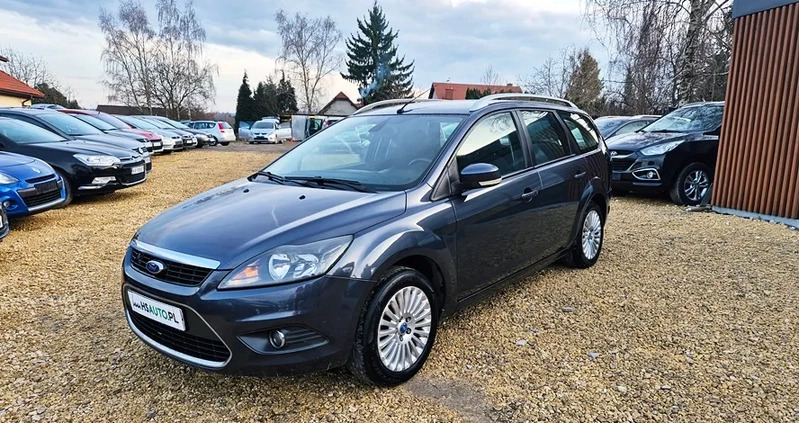 Ford Focus cena 16500 przebieg: 236000, rok produkcji 2009 z Pabianice małe 781